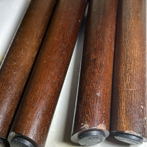 Set of 4 wooden mid century style furniture legs - Picture 3 of 4